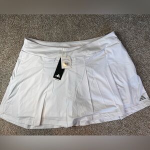 Women’s Adidas Classic White Pleated Skort- NWT - XL